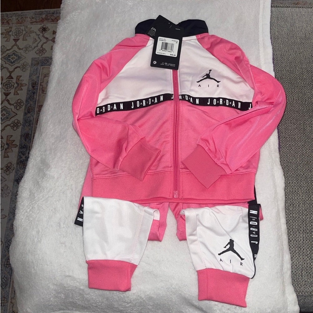 NEW! toddler girl Jordan tracksuit
